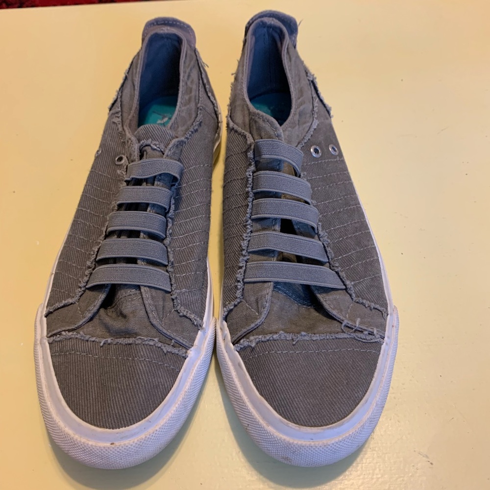 Womens Blowfish casual slip on sneaker